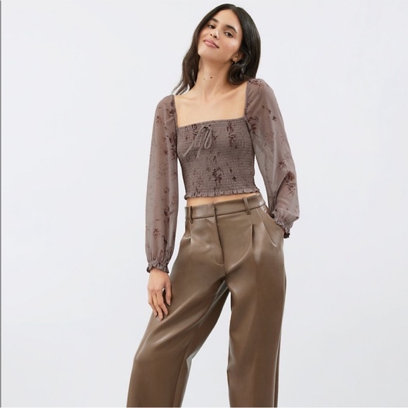 Aritzia Wilfred Purple Floral Smoked Long Sleeve Saga Cropped Blouse XS - Picture 11 of 11